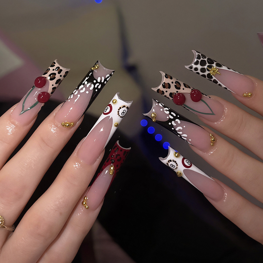 Nail Art Leopard - 24 ชิ้น เล็บปลอมทรงยาวแบบฝรั่งเศส ลายเสือดาว 3D เชอร์รี่