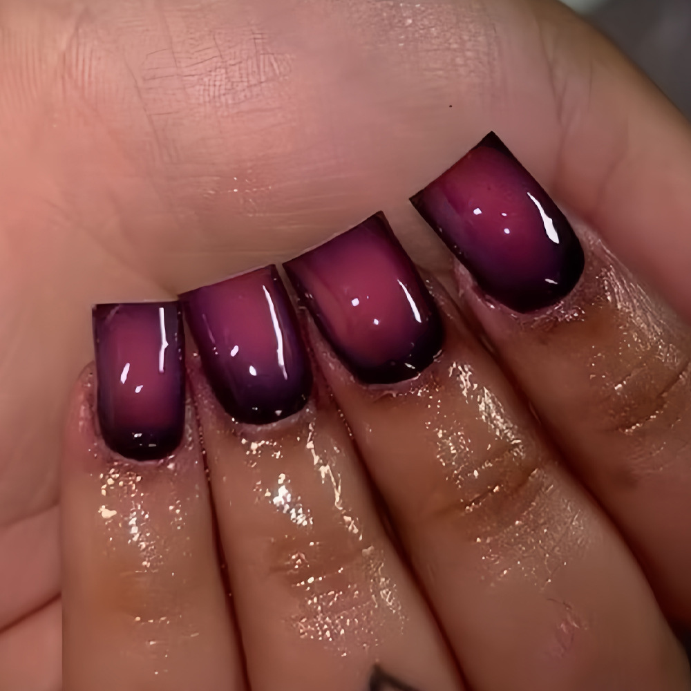 Nail Art Pink - เล็บปลอมทรงสั้นทรงเหลี่ยมสำหรับผู้หญิง สีดำแดงไล่เฉด ชมพูโรส ชมพูบลัช สไตล์เฟรนช์ แบบเต็มเล็บ