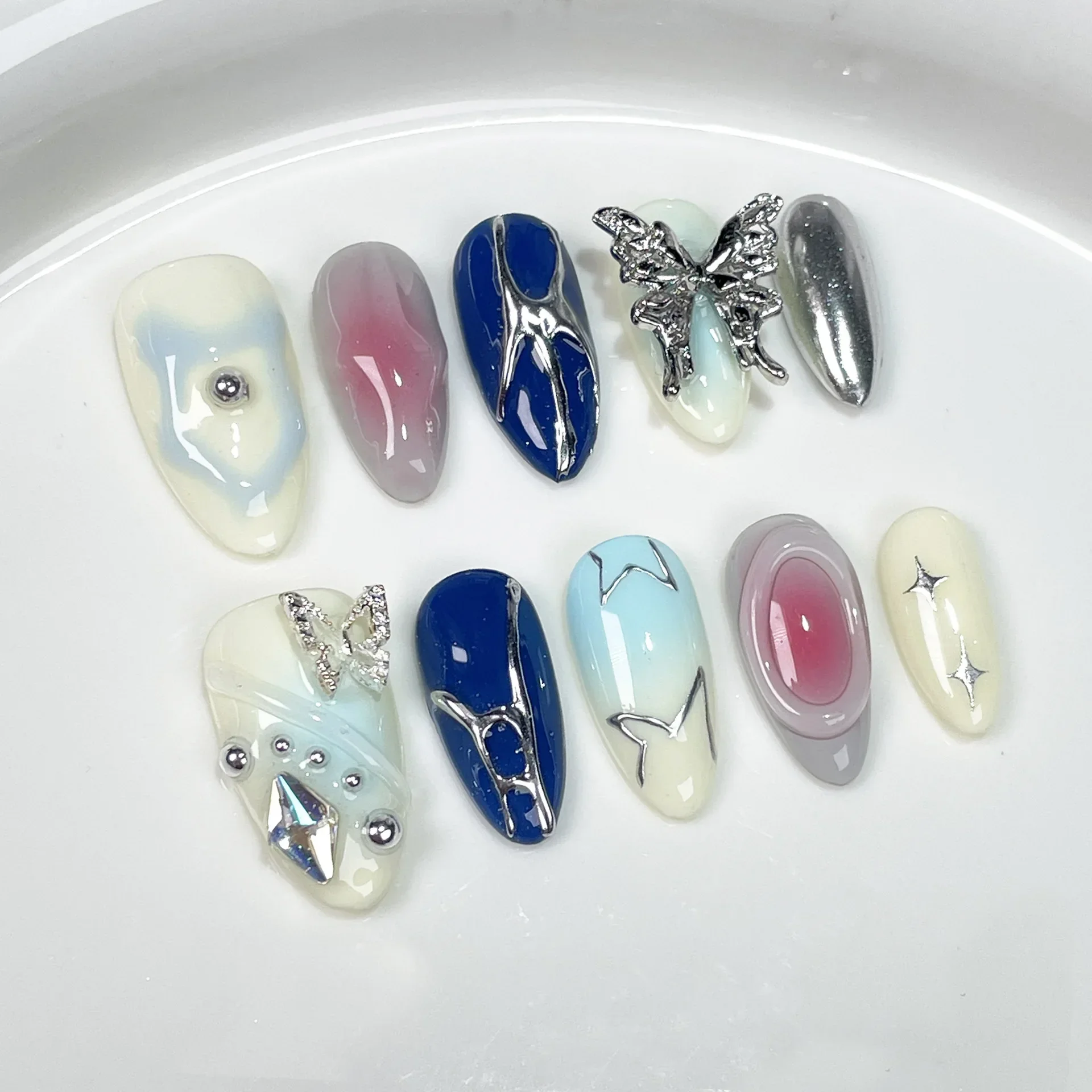 เล็บปลอมสีดำเข้มดีไซน์ผีเสื้อโ - Nail Art Pink บทวิจารณ์และราคา