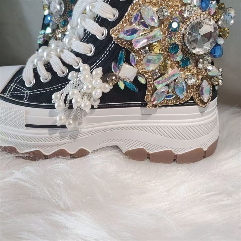 หนาด้านบนตอกลูกปัด rhinestone  - Rhinestone Nail Gem บทวิจารณ์และราคา