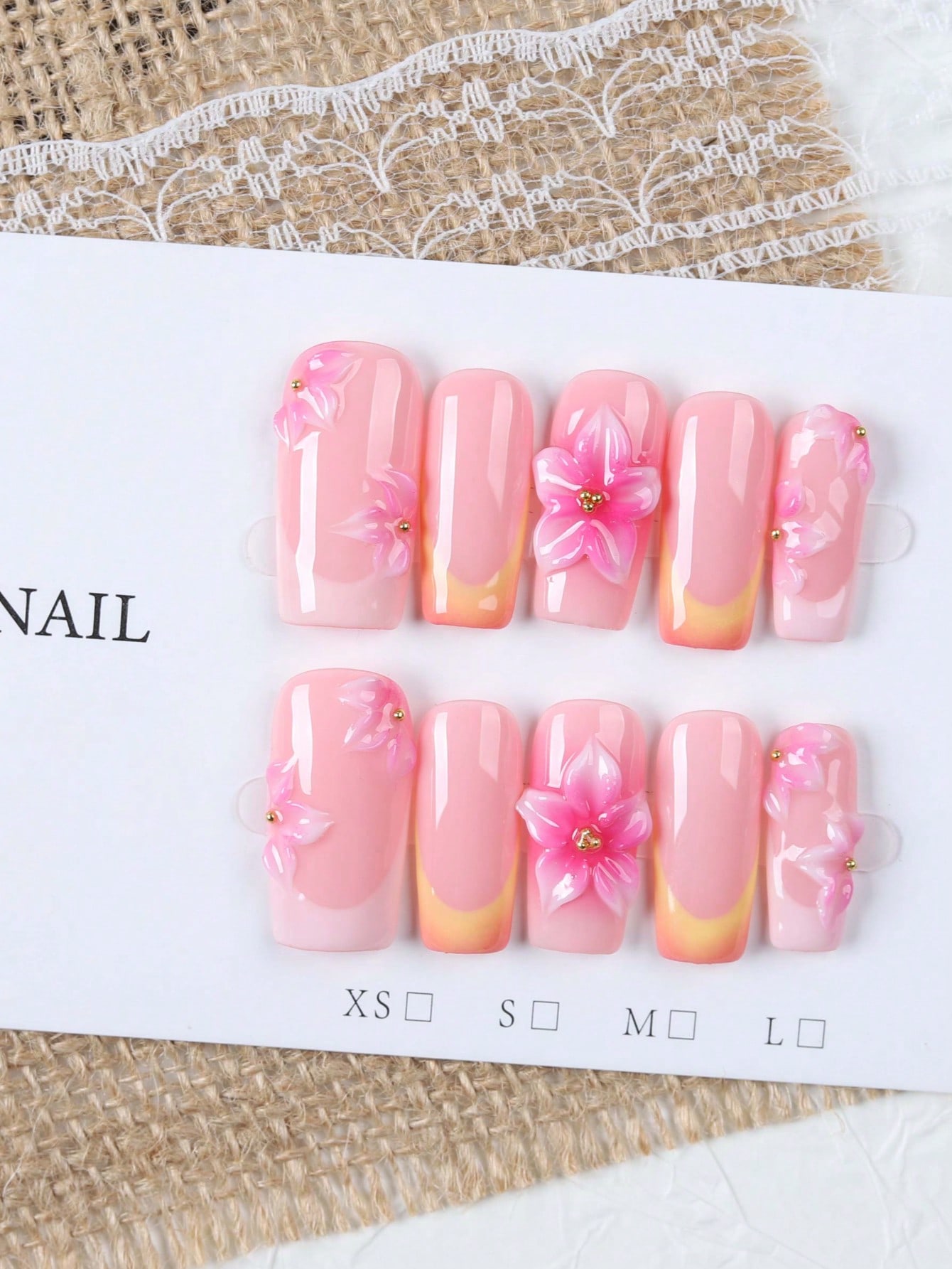 เล็บปลอมแบบกดติดทรงสี่เหลี่ยมผ - Nail Art Gold บทวิจารณ์และราคา