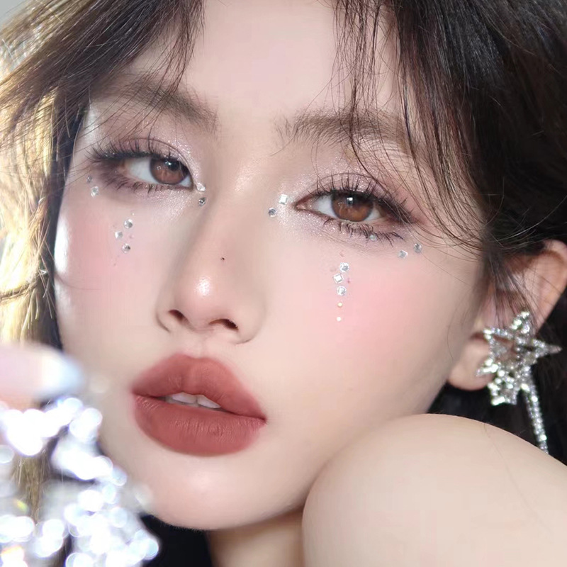 เพชรอะคริลิคสีขาว ขนาด 2 มม. 3 - Rhinestone Nail Gem บทวิจารณ์และราคา