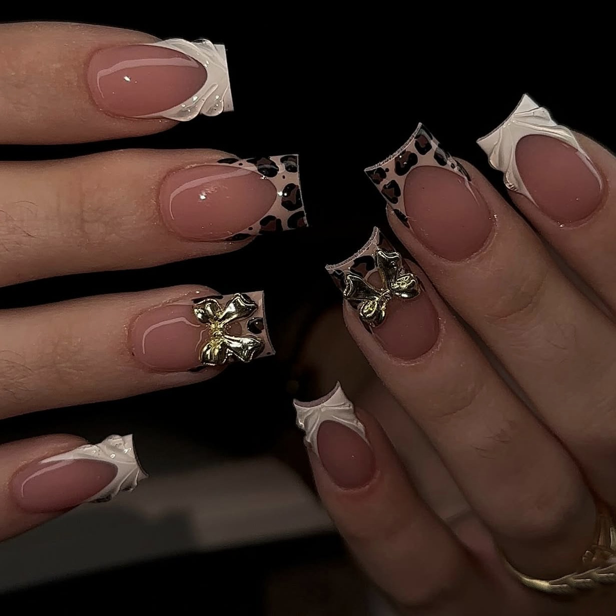 เล็บปลอมทรงเหลี่ยมสั้นสำหรับผู - Nail Art Leopard บทวิจารณ์และราคา