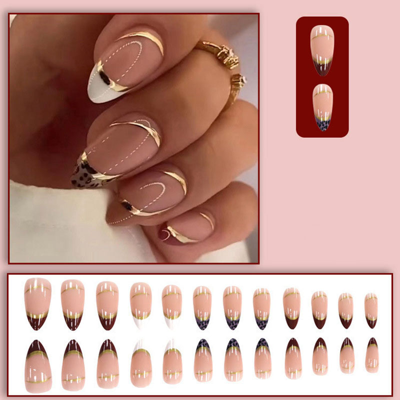 เล็บปลอมขนาดกลางสำหรับผู้หญิงแ - Nail Art Leopard บทวิจารณ์และราคา